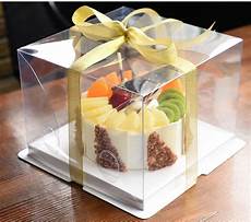 Clear Cake Containers