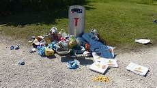 Plastic Dustbins
