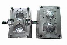 Plastic-Injection-Moulding