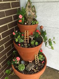 Plastic Pots