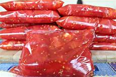 Plastic Quart Containers