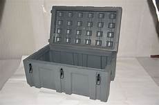 Plastic Shipping Boxes