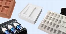 Plastic Shipping Boxes