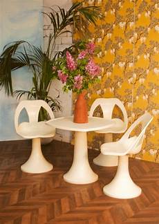 Plastic Tables And Chairs