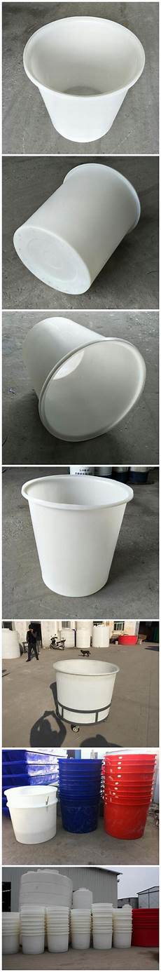 Tubs With Lids